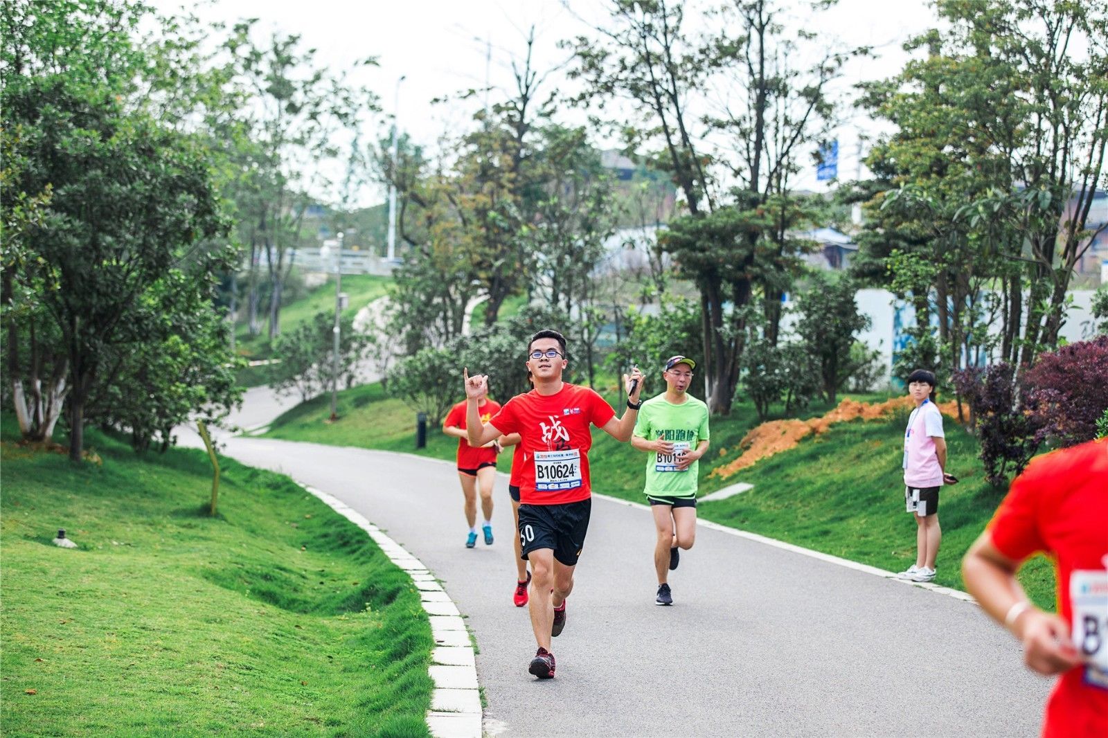 湖南hb火博管理有限公司