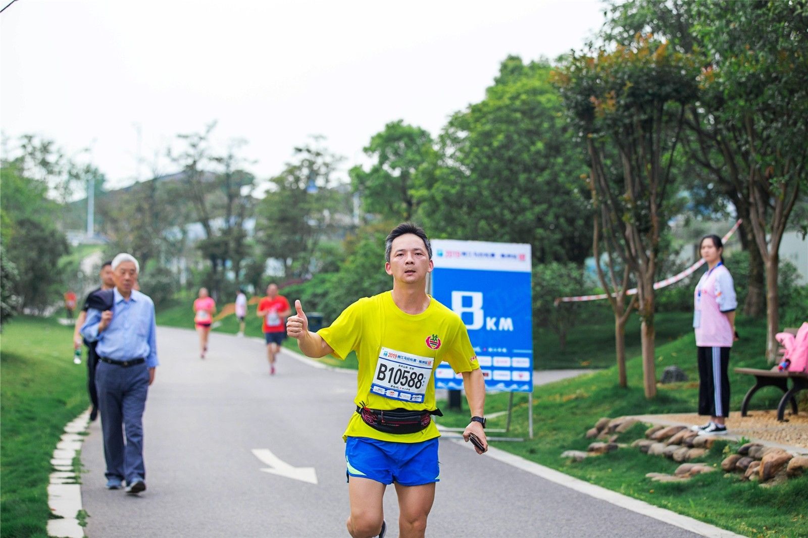 湖南hb火博管理有限公司