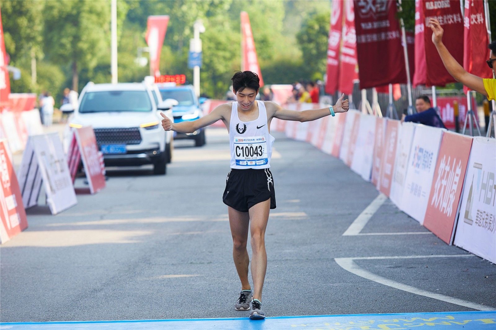 湖南hb火博管理有限公司