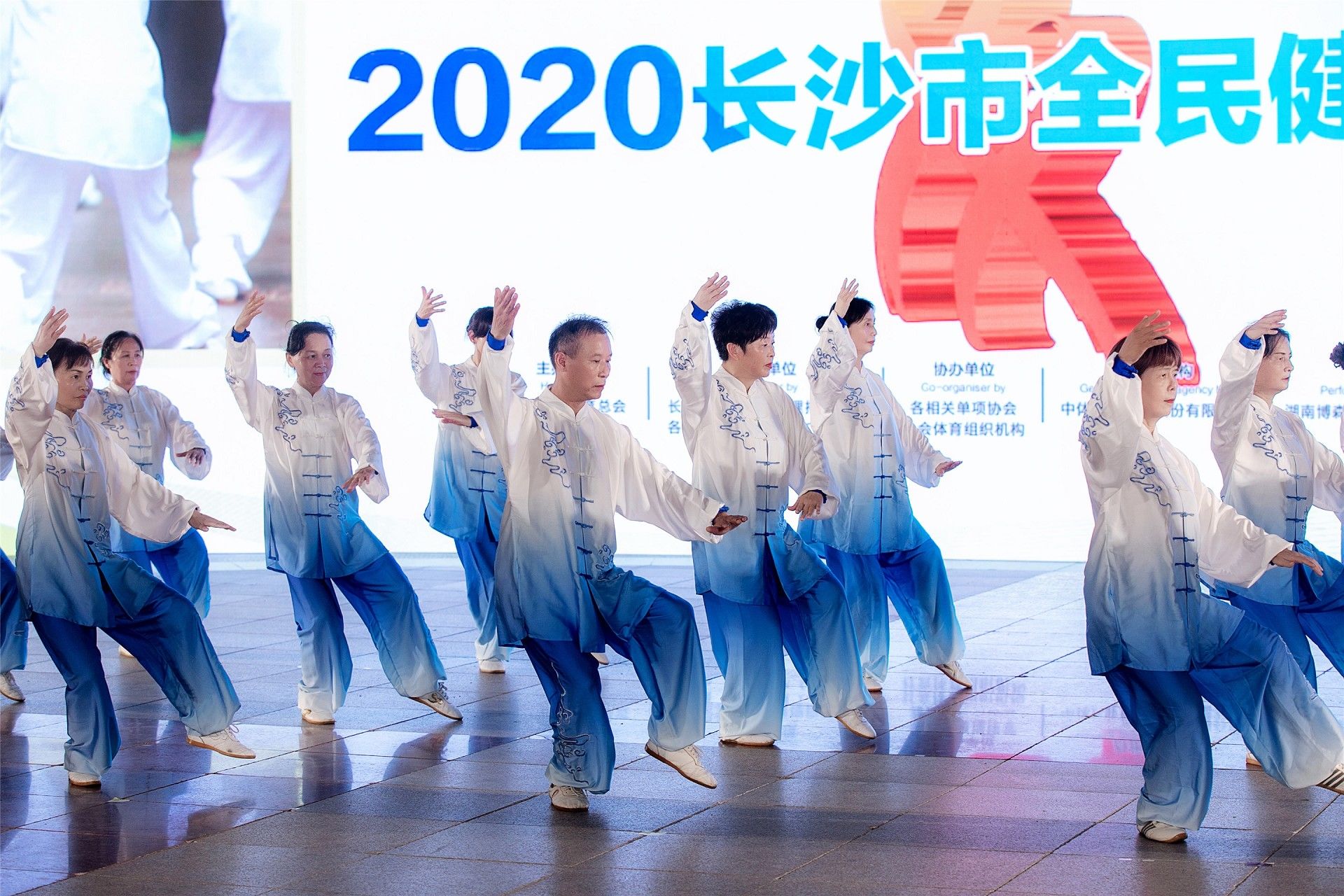 湖南hb火博管理有限公司