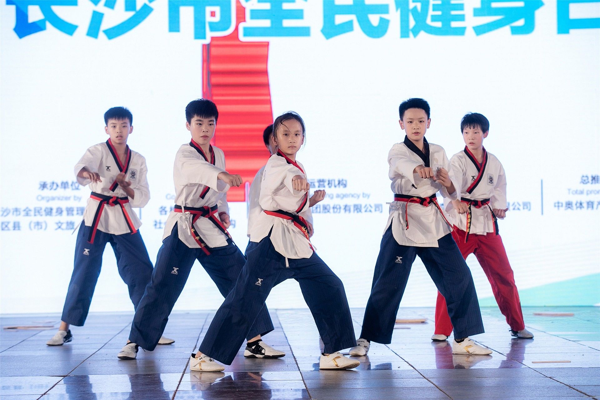 湖南hb火博管理有限公司