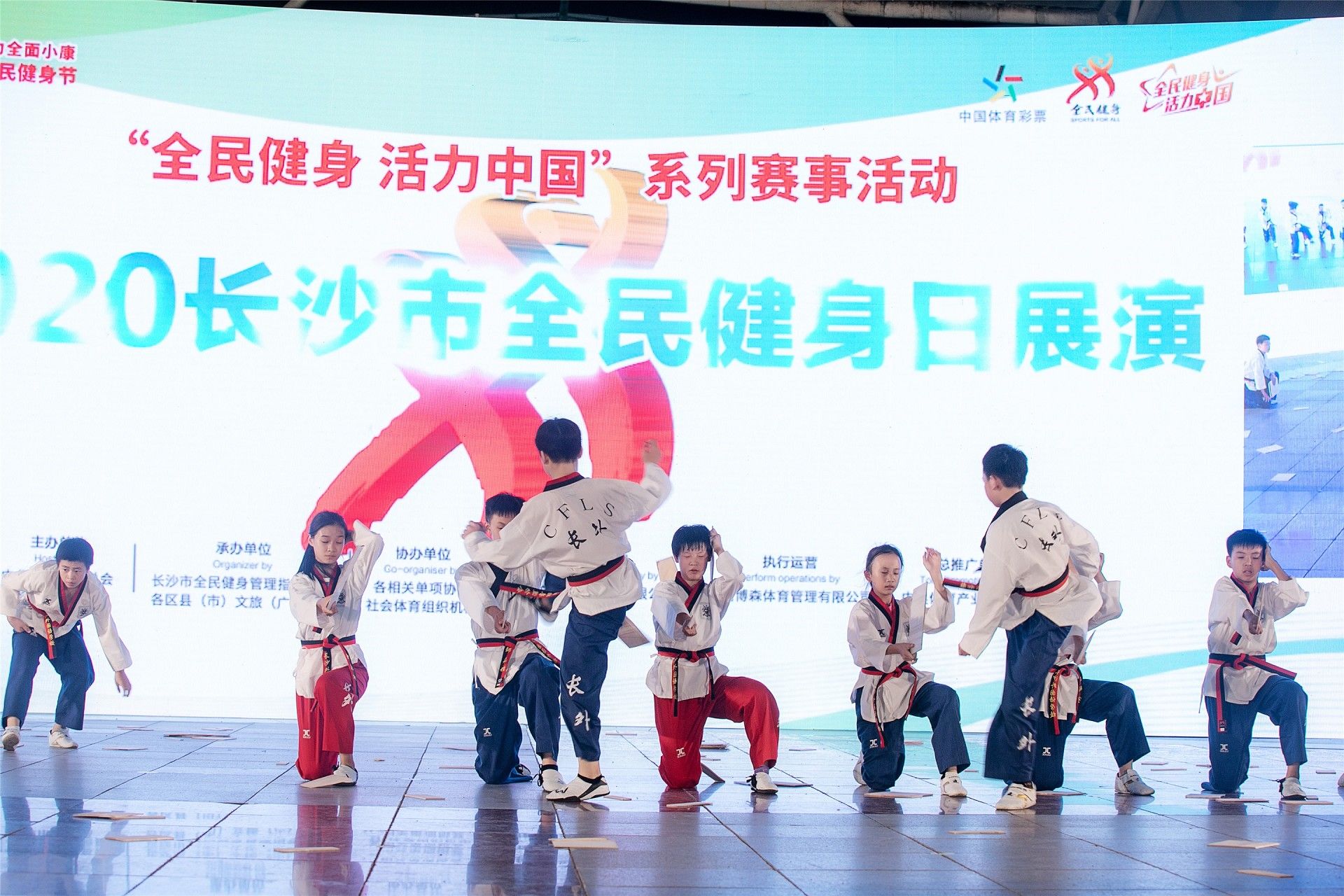 湖南hb火博管理有限公司