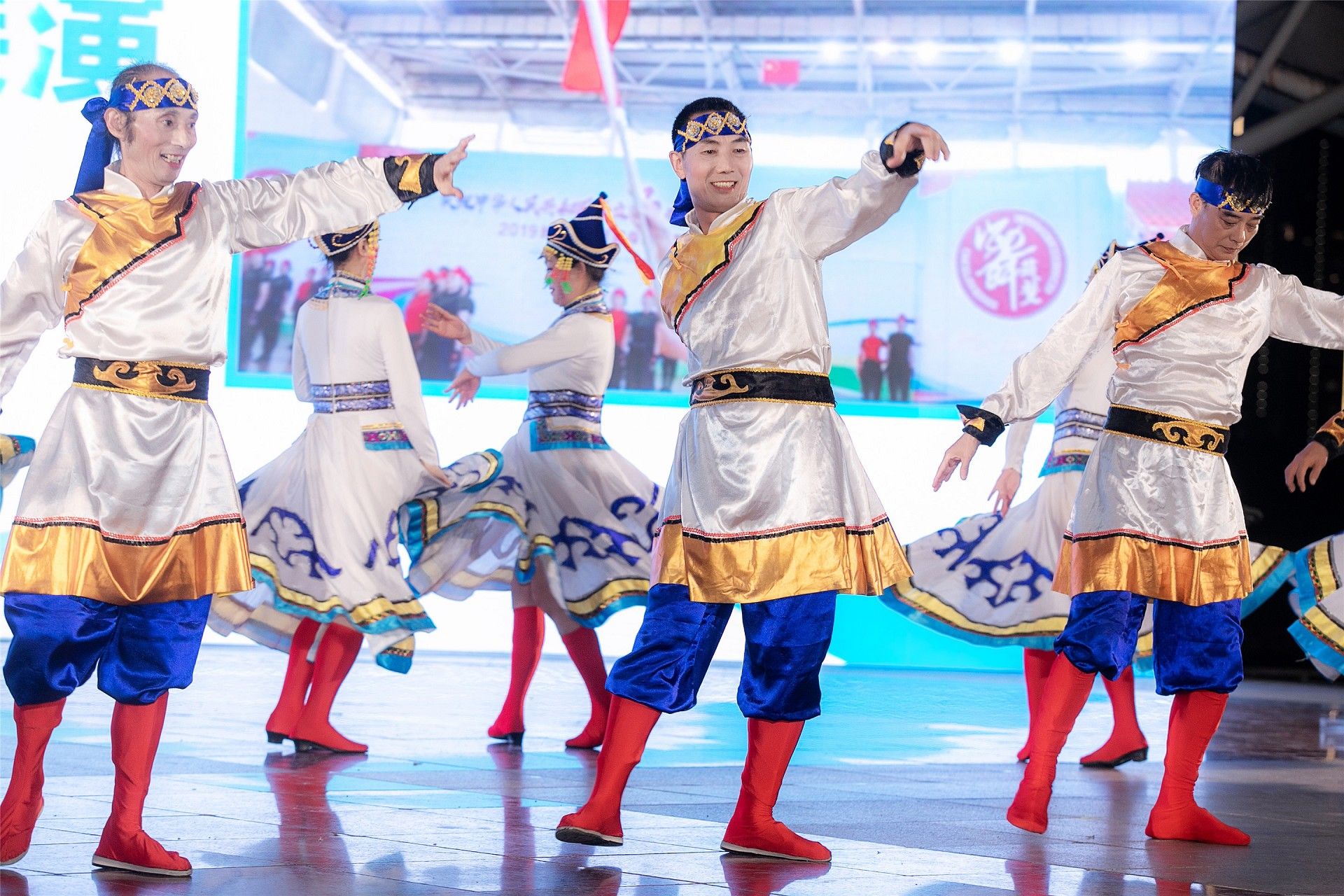 湖南hb火博管理有限公司