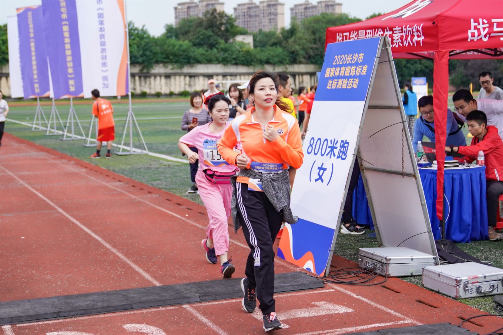 湖南hb火博管理有限公司