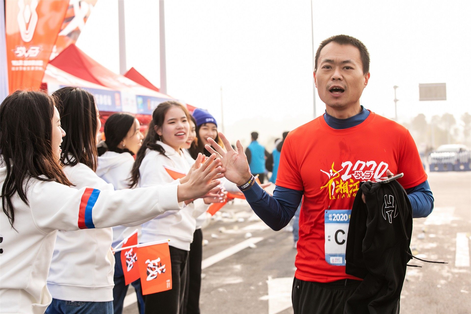 湖南hb火博管理有限公司