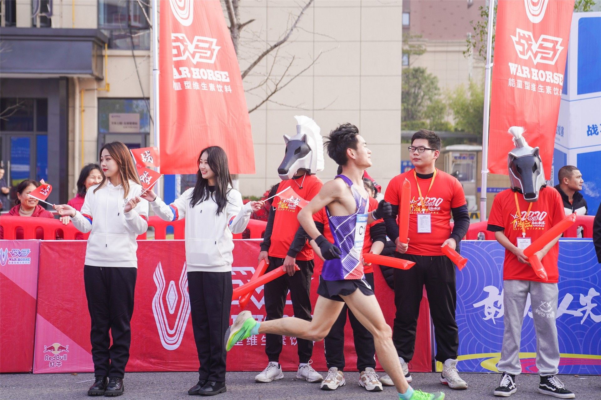 湖南hb火博管理有限公司