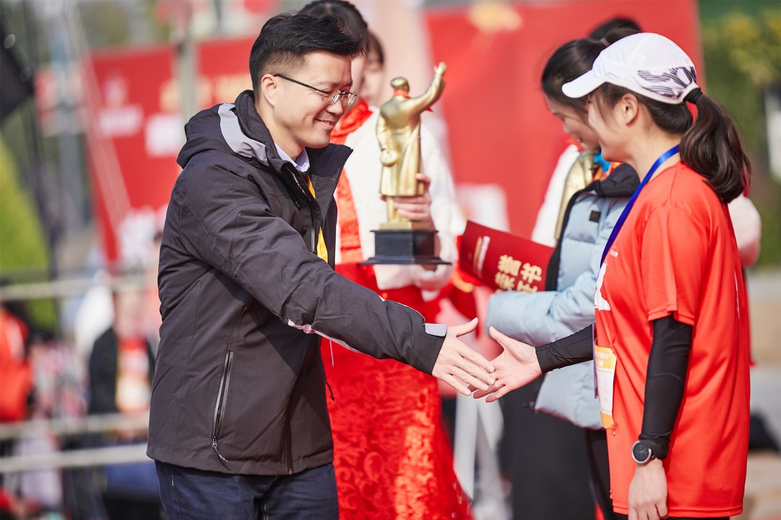 湖南hb火博管理有限公司